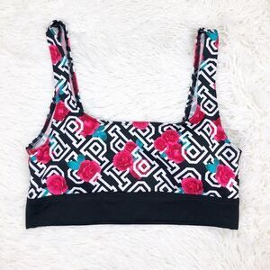 Victoria’s Secret PINK Roses Ultimate Sports Bra S